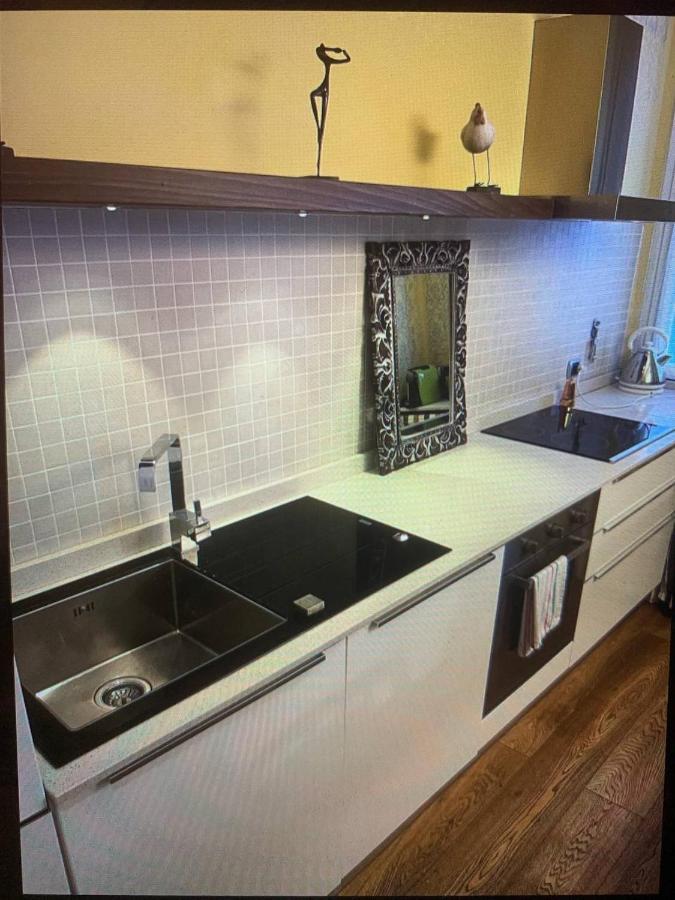 Ferienwohnung S.Ambrogio/Duomo •Jacuzzi • Luxury •Design Mailand Exterior foto